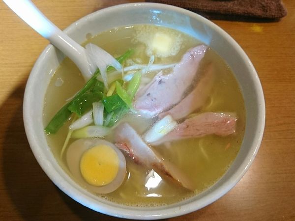 「鯛塩バターらーめん」@らあめん厨房どる屋の写真