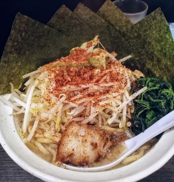 「いな朗塩､大蒜抜､辛味､海苔､ほうれん草」@三鷹食堂いなりの写真