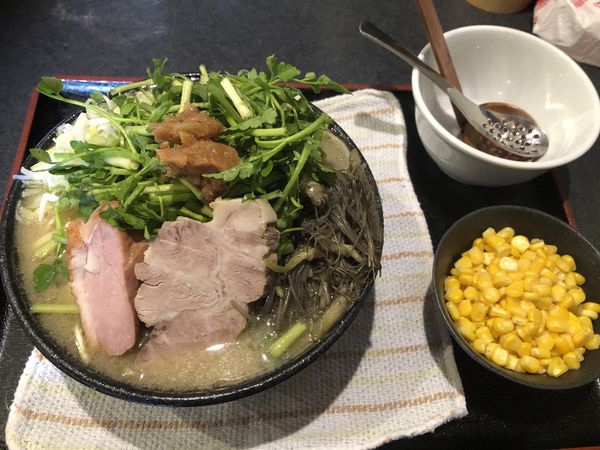 「【限定】せりラーメン味噌」@秋田ラーメン はまの写真