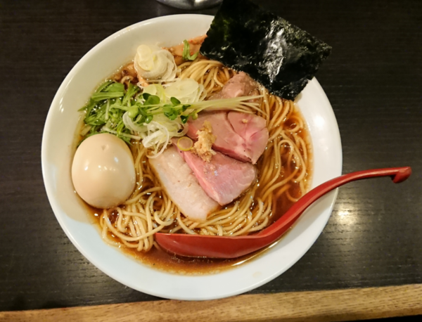 「豊穣清湯味玉醤油ラーメン」@麺処 夏海の写真