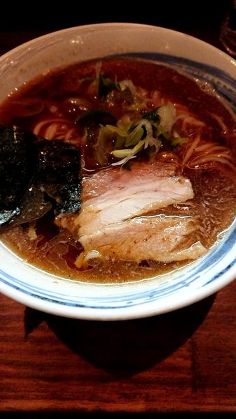 「夜鳴きラーメン」@喜多方ラーメンcafeざくろの写真