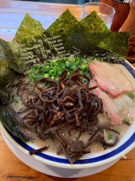 「ねぎラーメン、ハリガネ、のり増し、きくらげ」@博多長浜らーめん 田中商店の写真