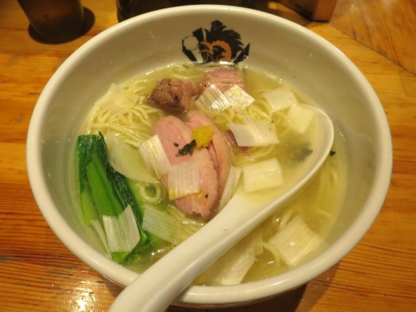 「鴨中華そば ８７０円」@満鶏軒の写真