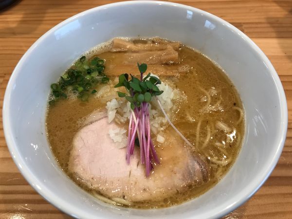 「濃厚蟹らぁ麺　850円」@らぁ麺屋09。の写真