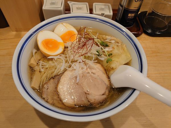 「くろおびラーメン（塩）」@利尻昆布ラーメン くろおびの写真