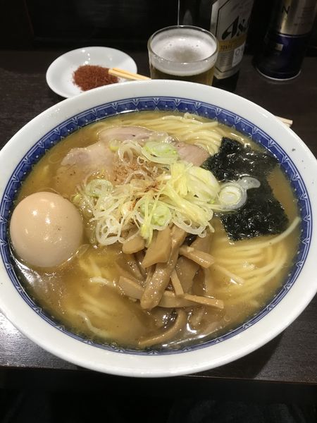 「塩ラーメン並　味玉　辛み」@中華そば べんてんの写真