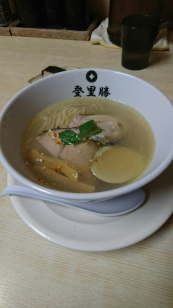 「はまぐり塩らーめん」@らぁめん登里勝の写真