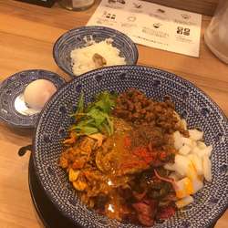 担担麺(濃厚)と温玉セット