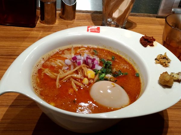 「スパイシー味噌味玉ラーメン」@RAMEN FACTORY TORISETSUの写真