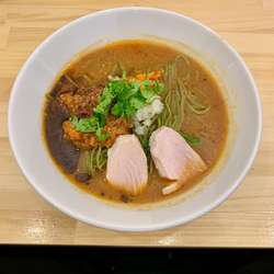チリトマラーメン
