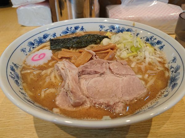 「中華そば(大盛り)」@くり山の写真