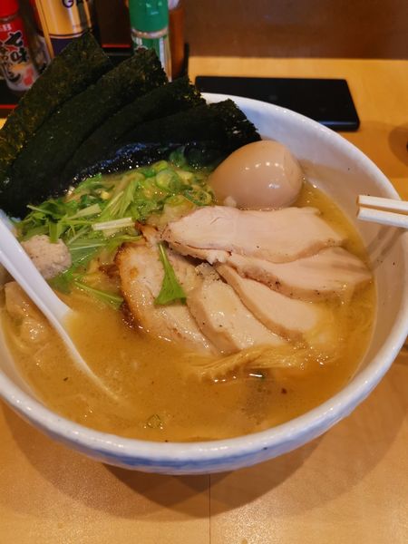 「特製濃厚鶏白湯」@らーめん 銀杏 松戸店の写真