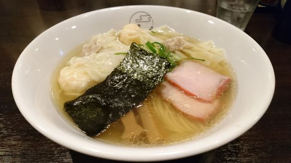 「【夜】特製ワンタン麺ハーフ(白だし)」@八雲の写真