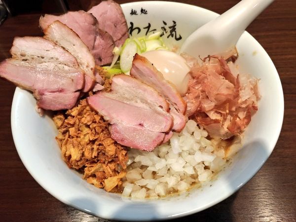 「期間限定 特製豚骨魚介まぜそば」@麺処 わた琉の写真