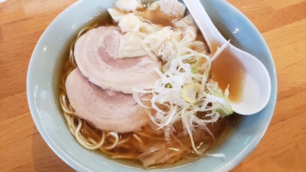 「ワンタン麺」@らーめん川嶋の写真