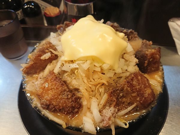 「濃厚味噌タンメン 揚げちゃー特大  チーズ」@波風タテヲの写真
