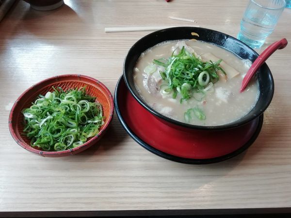 「特製ラーメン」@うま屋ラーメン 四日市日永カヨー店の写真