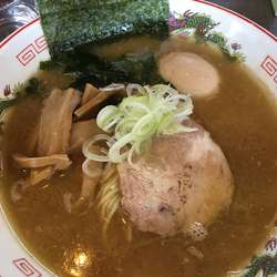 ラーメン＋煮たまご