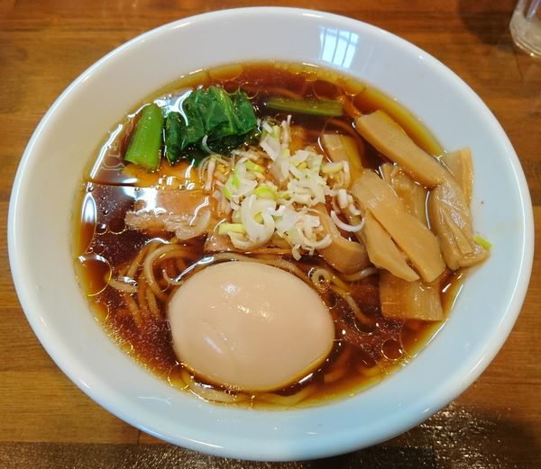 「【限定】鶏の醤油ラーメン＋味玉」@麺処ゆきちの写真