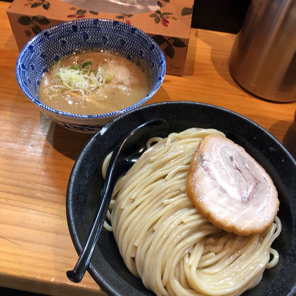 「つけ麺中盛(900円)」@自家製麺TANGOの写真