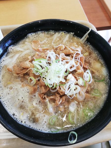 「肉そば」@らーめん一楽 刈谷下りサービスエリア店の写真