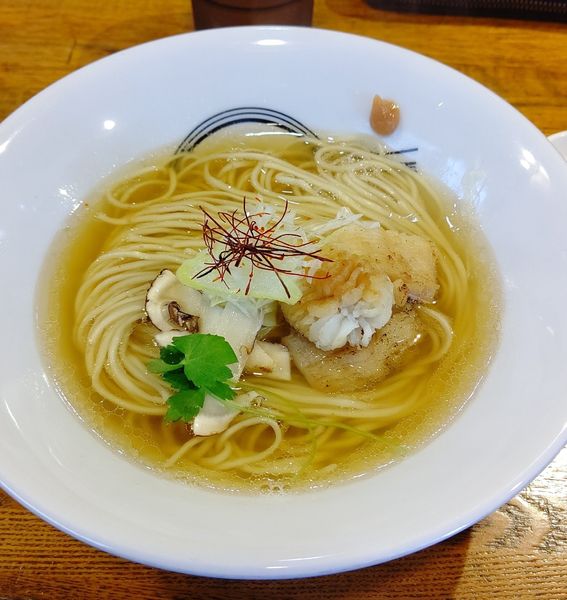 「鱧と松茸のおそば」@麺屋 さすけ 支店の写真