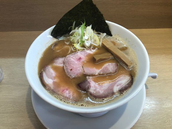 「平子チャーシューらぁ麺 大盛り」@らぁ麺 蒼空の写真