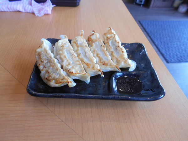 「ギョーザ」@拉麺 かもすの写真