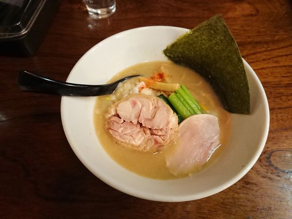 「鶏白湯ラーメン」@麺屋CHIKUWAの写真