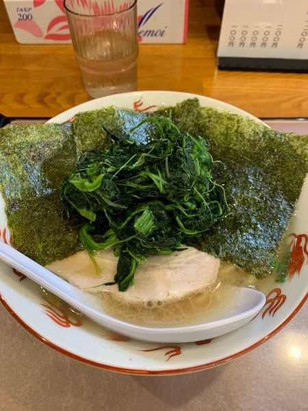 「らーめん　並　ほうれん草」@麺家 いわいの写真