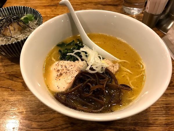 「水炊き醤油らーめん」@麺屋すみすの写真