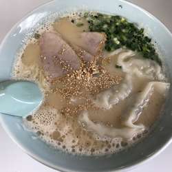 ギョーザ入りラーメン