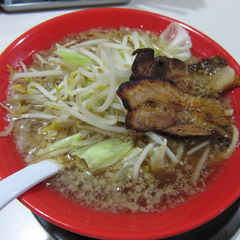 らーめん工房 赤まる 那覇店の画像