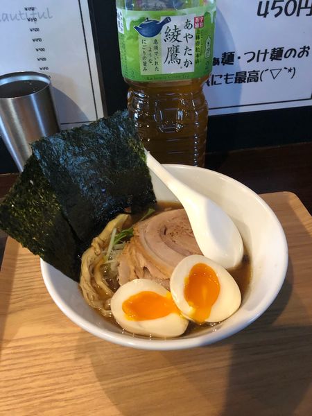 「旨味醤油らぁ麺　全部のせ　1050円」@Life is beautiful らぁ麺 & Cafe'barの写真