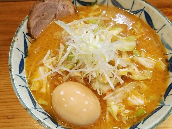 「味噌らーめん＋たまご」@豆でっぽうの写真