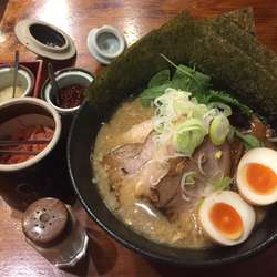 戸みら伊 全部のせ