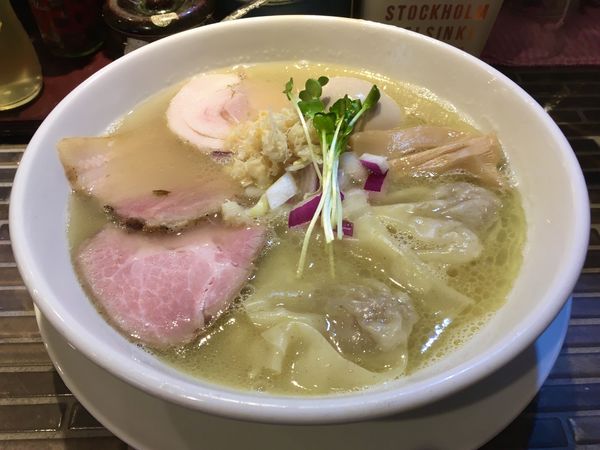 「特製貝出汁鶏白湯そば」@noodles kitchen GUNNERS 新丸子店の写真