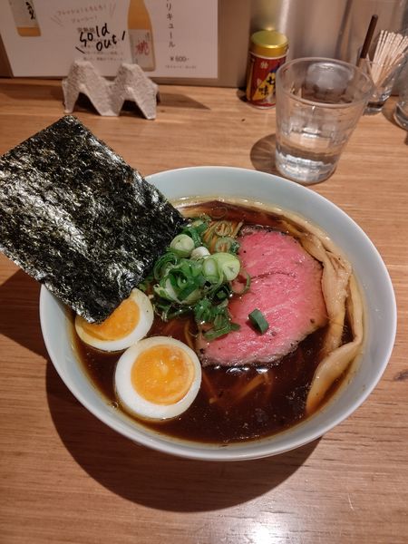 「醤油ラーメン+たまご」@無垢ツヴァイテの写真