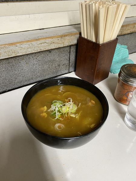 「カレー南蛮そば410円」@立喰そば処 王子店の写真
