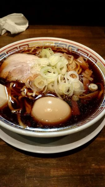 「味玉中華そば（７８０円）」@丸中華そばの写真