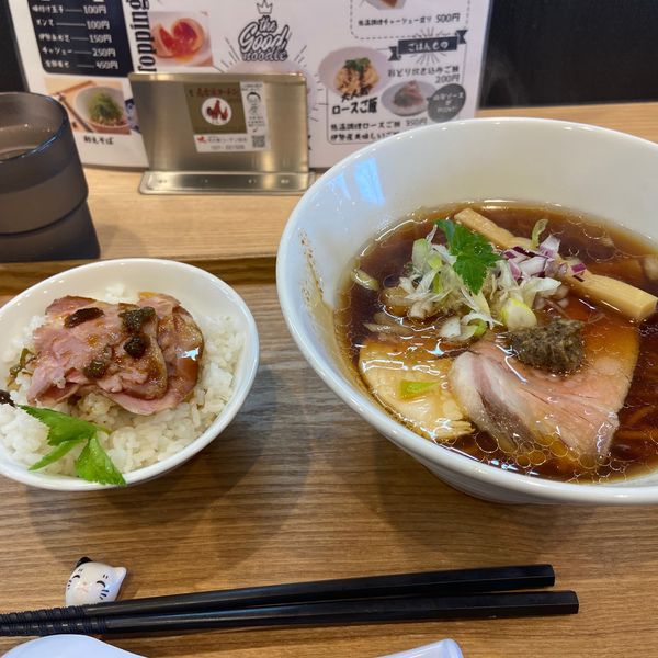 「名古屋コーチンの醤油らぁめん」@らぁ麺 彩どりの写真