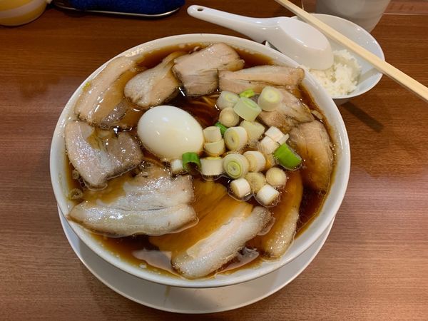 「特盛チャーシュー中華そば1,010円ランチ時半ライス無料（平日の」@濃厚中華そば 佐とうの写真