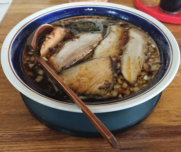 「焼豚らあぁめん」@炭火らあぁめんいちの写真