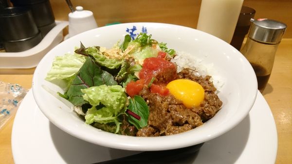「【昼】スパイシーカレー混ぜそば」@麺亭 茂司の写真