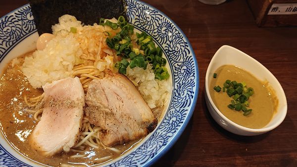 「濃厚煮干し中華蕎麦+限定牡蠣ニボペースト」@煮干し中華蕎麦 山崎の写真