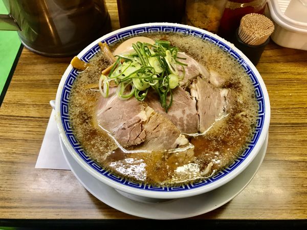 「ラーメン全部のせ」@中華そば 大河の写真