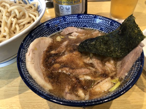 「チャーシューつけ麺＋辛味＋ビール」@くり山の写真