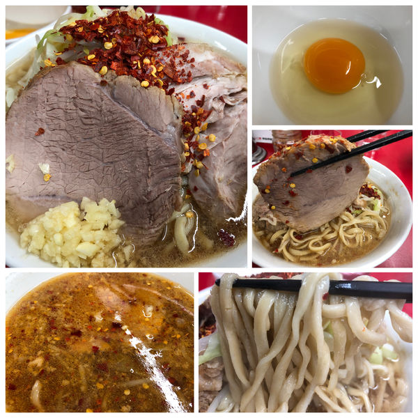 「小ラーメン 750円 生卵 50円 ヤサイ少なニンニクカラメ」@ラーメン二郎 神田神保町店の写真