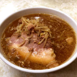 味噌ラーメン(750円)＋1枚(150円)