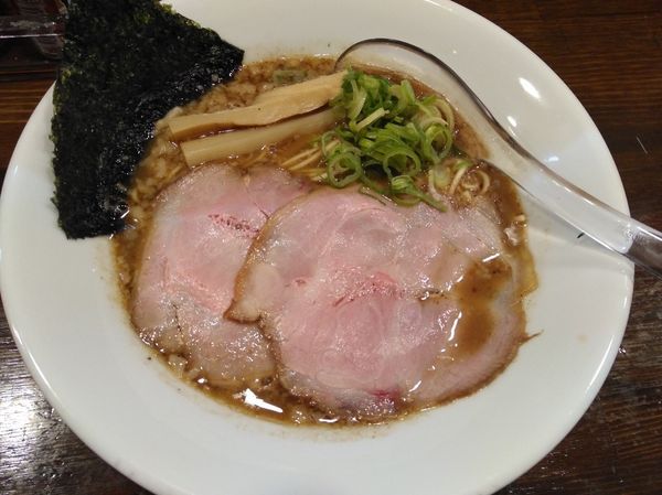 「背脂魚介豚骨らぁ麺　500円」@Soupmenの写真